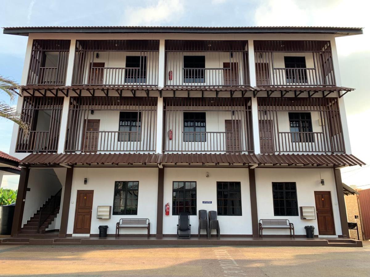 Wan Danisha Villa Inn Kota Bharu Exteriör bild