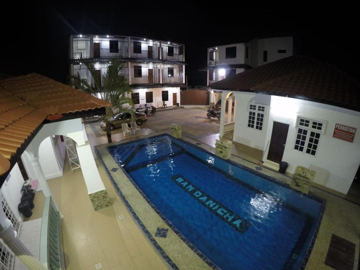 Wan Danisha Villa Inn Kota Bharu Exteriör bild