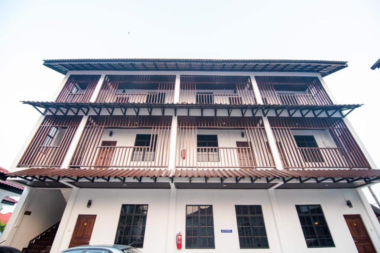 Wan Danisha Villa Inn Kota Bharu Exteriör bild